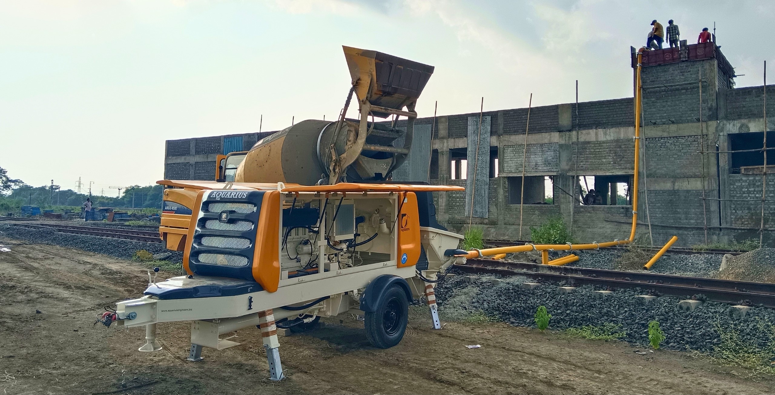 1407 D stationary concrete pump